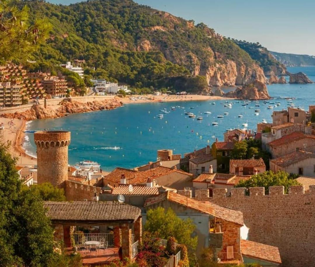 Sant Jordi Cami De Ronda Hostel Tossa de Mar Exterior photo